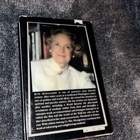 ALIENS AMONG US FIRST EDITION 1985 HARDCOVER BOOK RUTH MONTGOMERY w DUSTCOVER - Picture 5 of 13